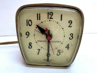 Vintage General Electric 7220e 115 Volts Alarm Clock