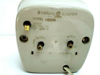 Vintage General Electric 7220E 115 Volts Alarm Clock 2