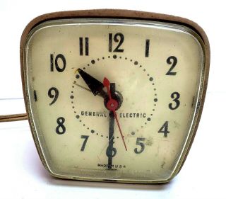 Vintage General Electric 7220E 115 Volts Alarm Clock 3