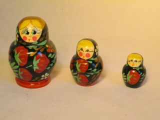 3 Nesting Dolls Painted Figure Doll Wooden Wood Vintage Russian Babushka