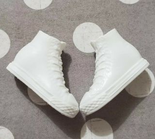 Barbie Doll Shoes Fashionistas Curvy White Sneakers Tennis Converse High Tops