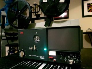 Very Rare Elmo Sc18 Magnetic,  Optical 2 Track 8mm Sound Movie Projector