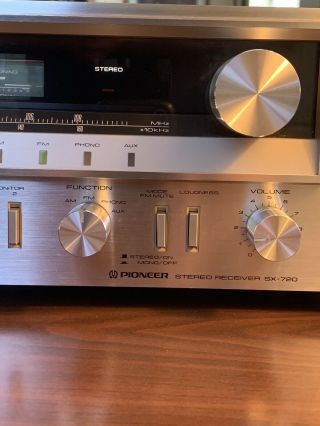RARE VINTAGE PIONEER SX - 720 BLACK FACE STEREO RECEIVER 3