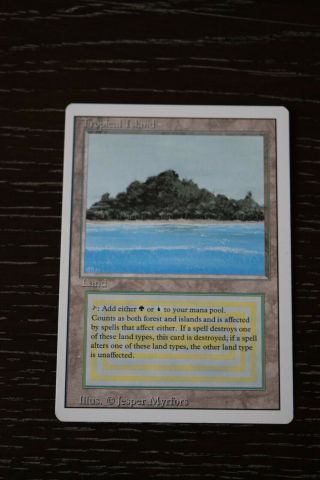 Magic: The Gathering - Revised Edition Tropical Island Rare Near