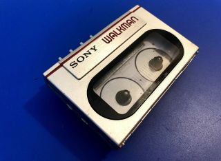 RARE Silver Sony Walkman WM - 10 Portable Cassette Player BELT READ 2