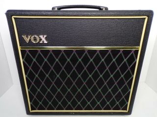 Rare Vox Pathfinder 15r V9168r Guitar Amp Speaker W Reverb & Tremolo Great