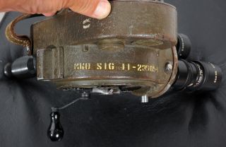 Rare c1952 PH - 430 - B Signal Corps Bell & Howell Filmo 16mm Movie Camera. 3