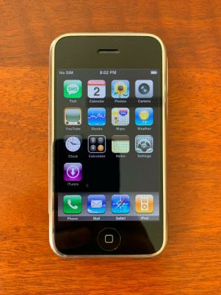 Apple Iphone 1st Generation 2g Rare Ios 1 - 8gb