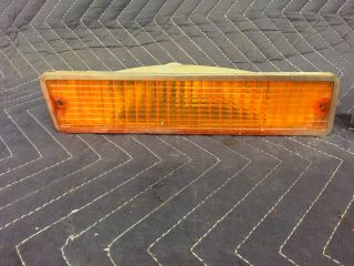 85 86 87 Oldsmobile 442 Front bumper Yellow Amber Turn Signal Lights VERY RARE 2