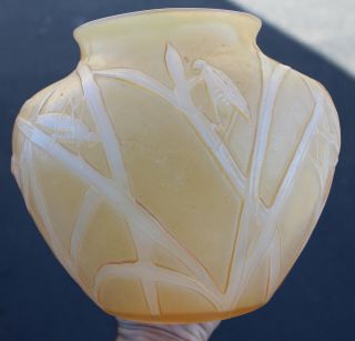 Rare Antique Consolidated Glass Vase Cream Yellow Grasshopper On Leaves Art Deco 2