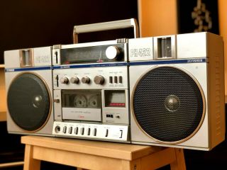 Fisher Ph 422l.  Boombox Ghettoblaster Cassette Radio Rare.  Sound