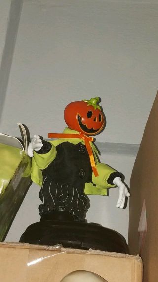 Gemmy Rare Animated Grave Raver Pumpkin Man Halloween Fully