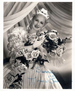 Norma Shearer Rare Authentic Signed 8x10 " Marie Antoinette " Photo By Willinger