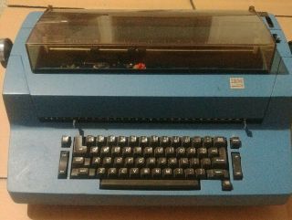 Vintage IBM Selectric II 2 Correcting Typewriter Blue Rare 2