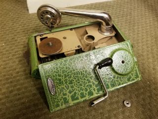 Rare Green Thorens Excelda Portable Phonograph Pocket Crank Wind Gramophone