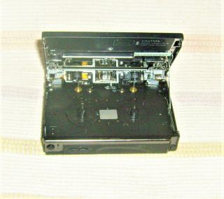 AIWA HS - F505 Ultra HighEnd Reverse Walkman RARE Made in JAPAN p/u or ship 3